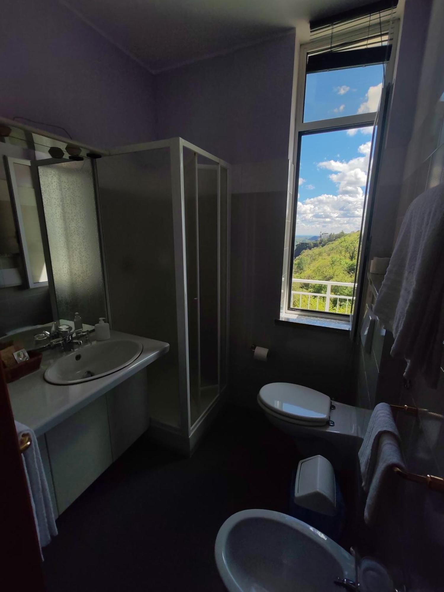 Hotel Panoramico Lago D'Orta (Adults Only) Madonna Del Sasso Екстериор снимка