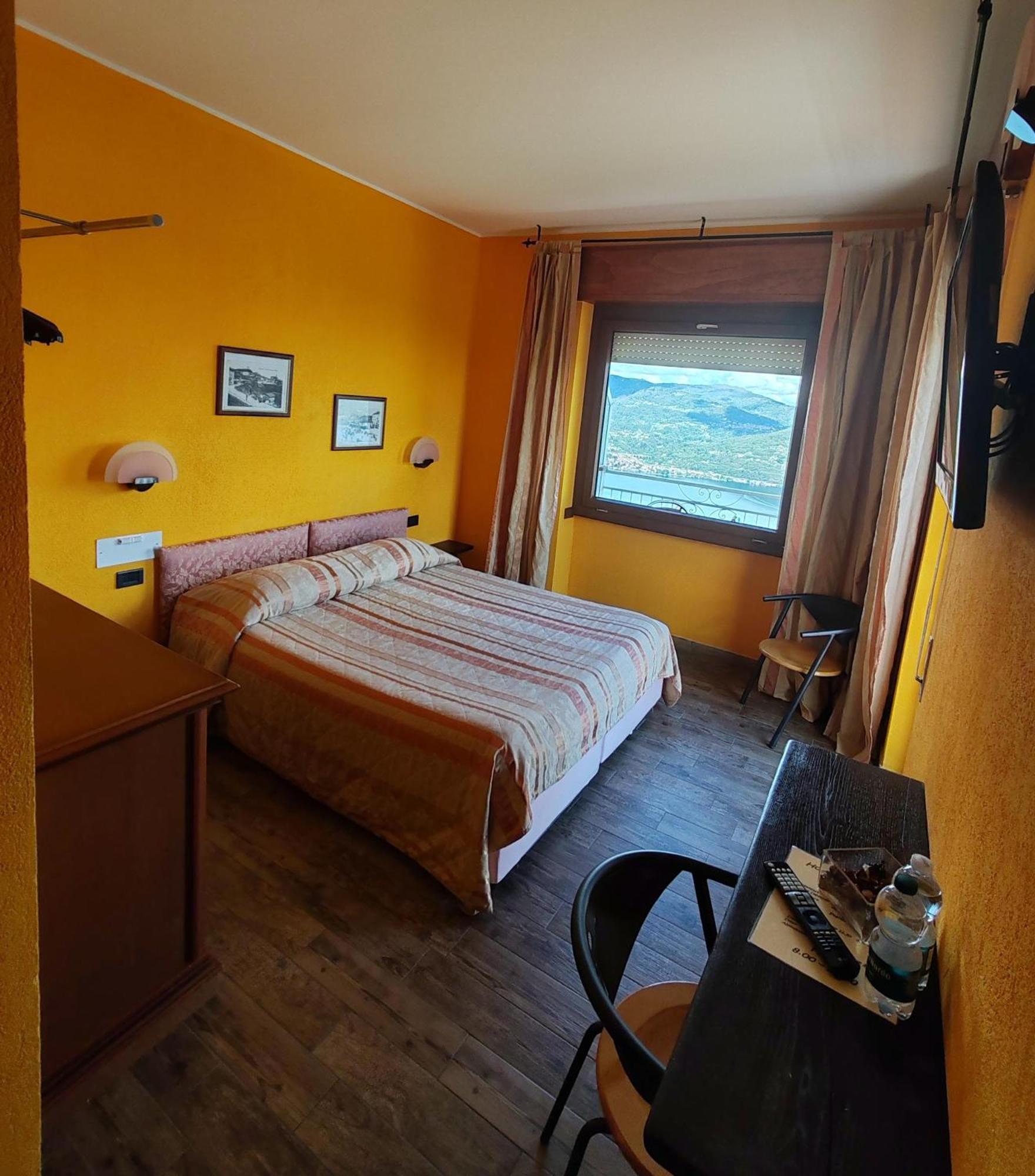 Hotel Panoramico Lago D'Orta (Adults Only) Madonna Del Sasso Екстериор снимка