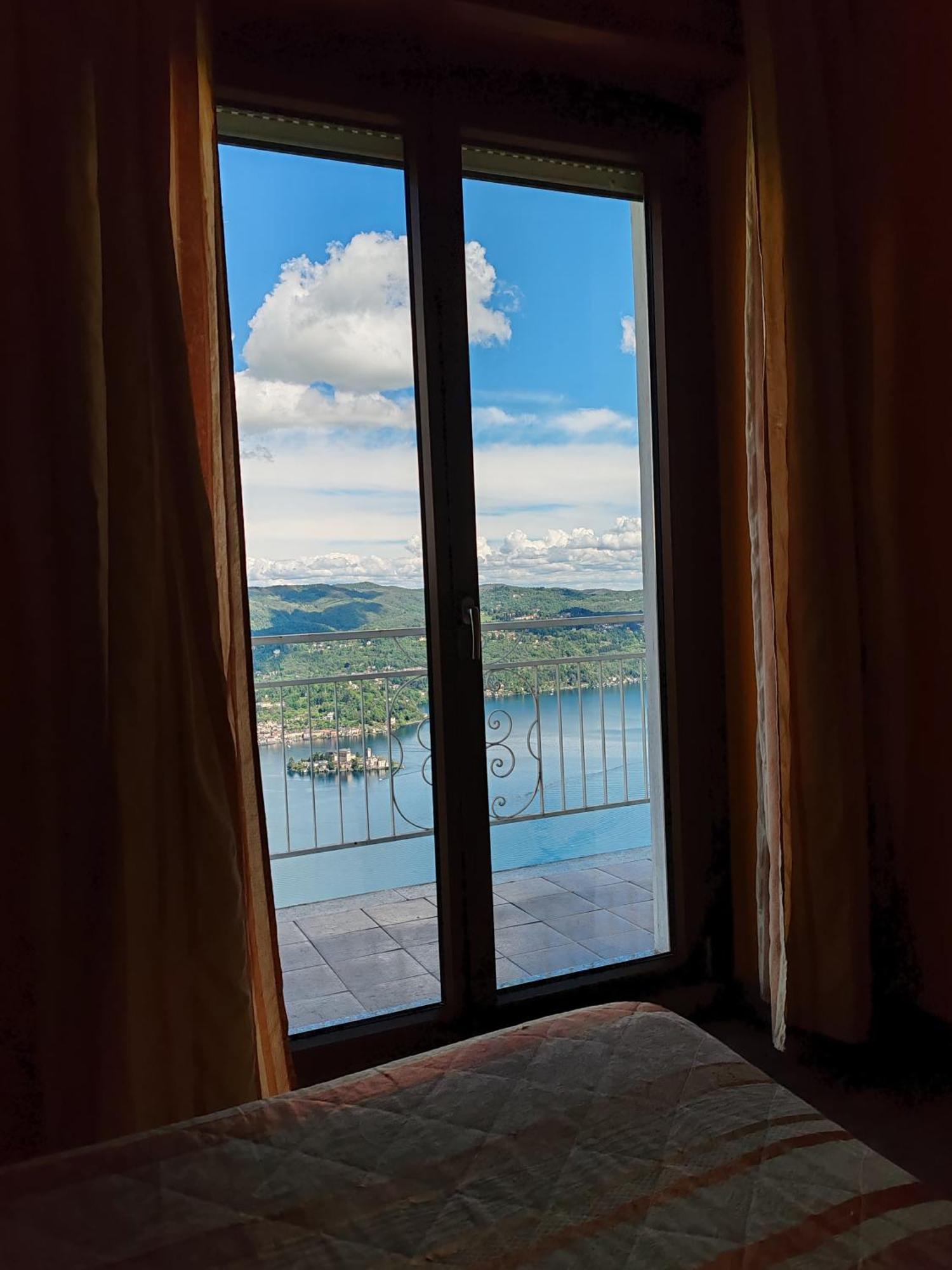 Hotel Panoramico Lago D'Orta (Adults Only) Madonna Del Sasso Екстериор снимка