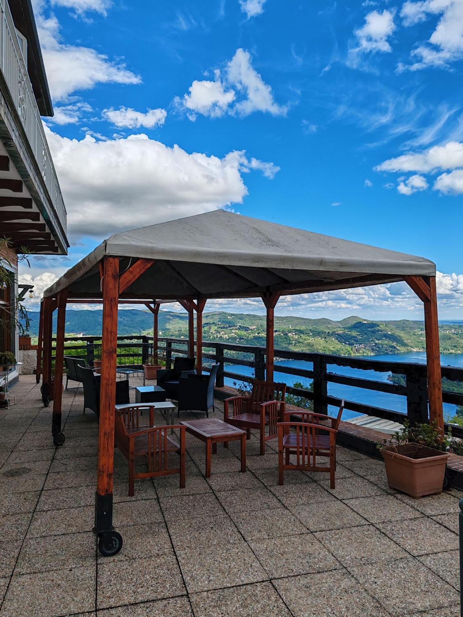 Hotel Panoramico Lago D'Orta (Adults Only) Madonna Del Sasso Екстериор снимка