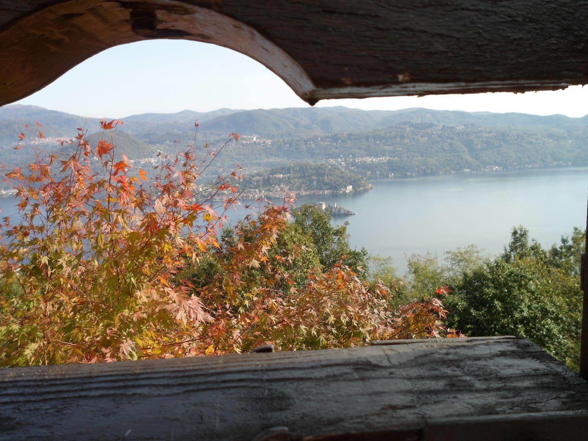 Hotel Panoramico Lago D'Orta (Adults Only) Madonna Del Sasso Екстериор снимка