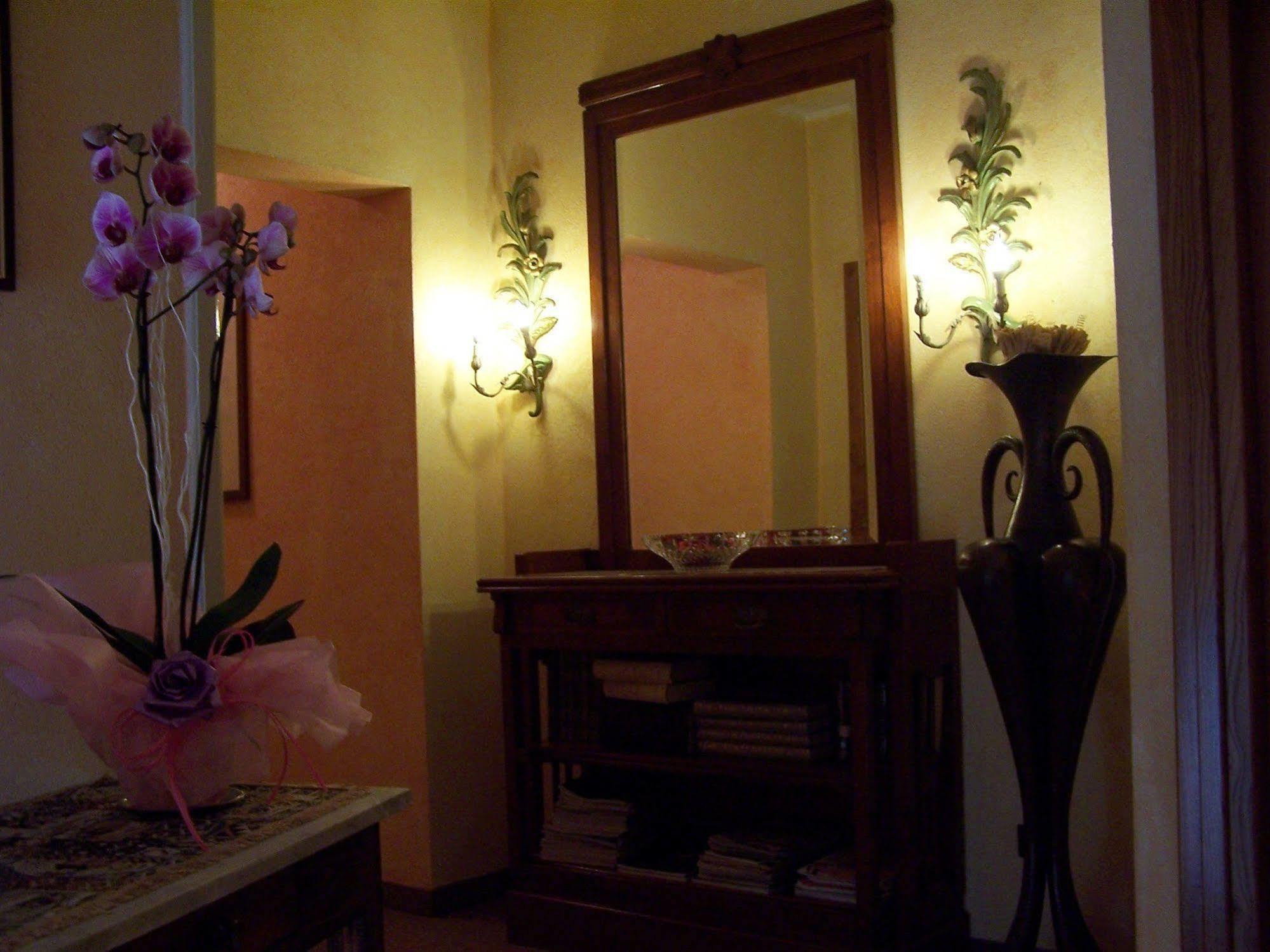 Hotel Panoramico Lago D'Orta (Adults Only) Madonna Del Sasso Екстериор снимка